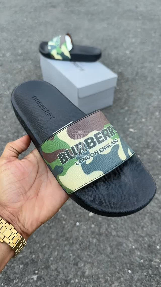 Burberry Slides 🪖